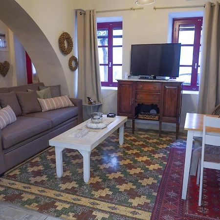 Traditional House Of 1898 In The Heart Of Old Town Of Nafplio Luaran gambar