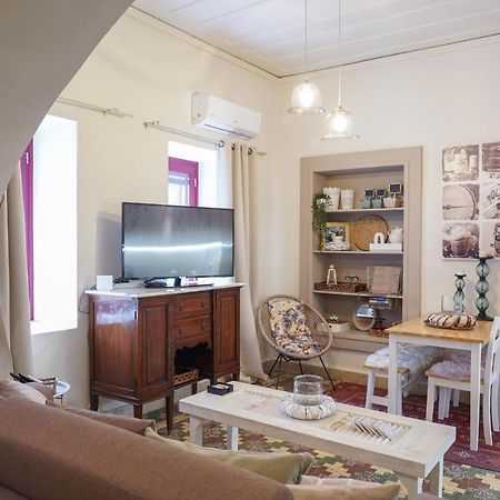 Traditional House Of 1898 In The Heart Of Old Town Of Nafplio Luaran gambar