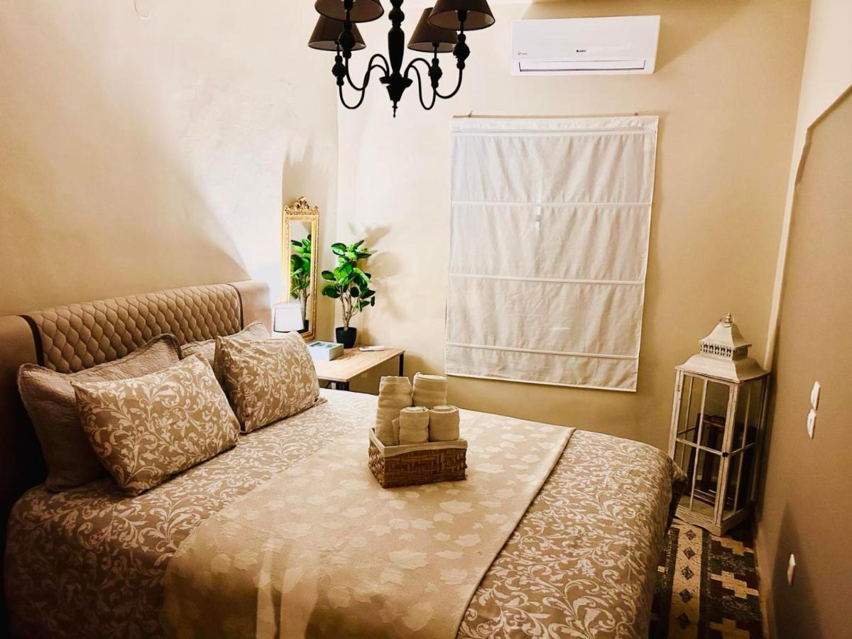 Traditional House Of 1898 In The Heart Of Old Town Of Nafplio Luaran gambar