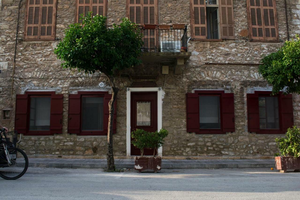 Traditional House Of 1898 In The Heart Of Old Town Of Nafplio Luaran gambar